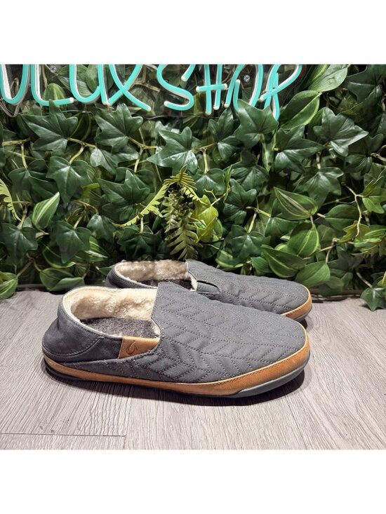 OluKai Hanohano Gray Waxed Canvas Wool Shearling Slippers Shoes Mens Size 9